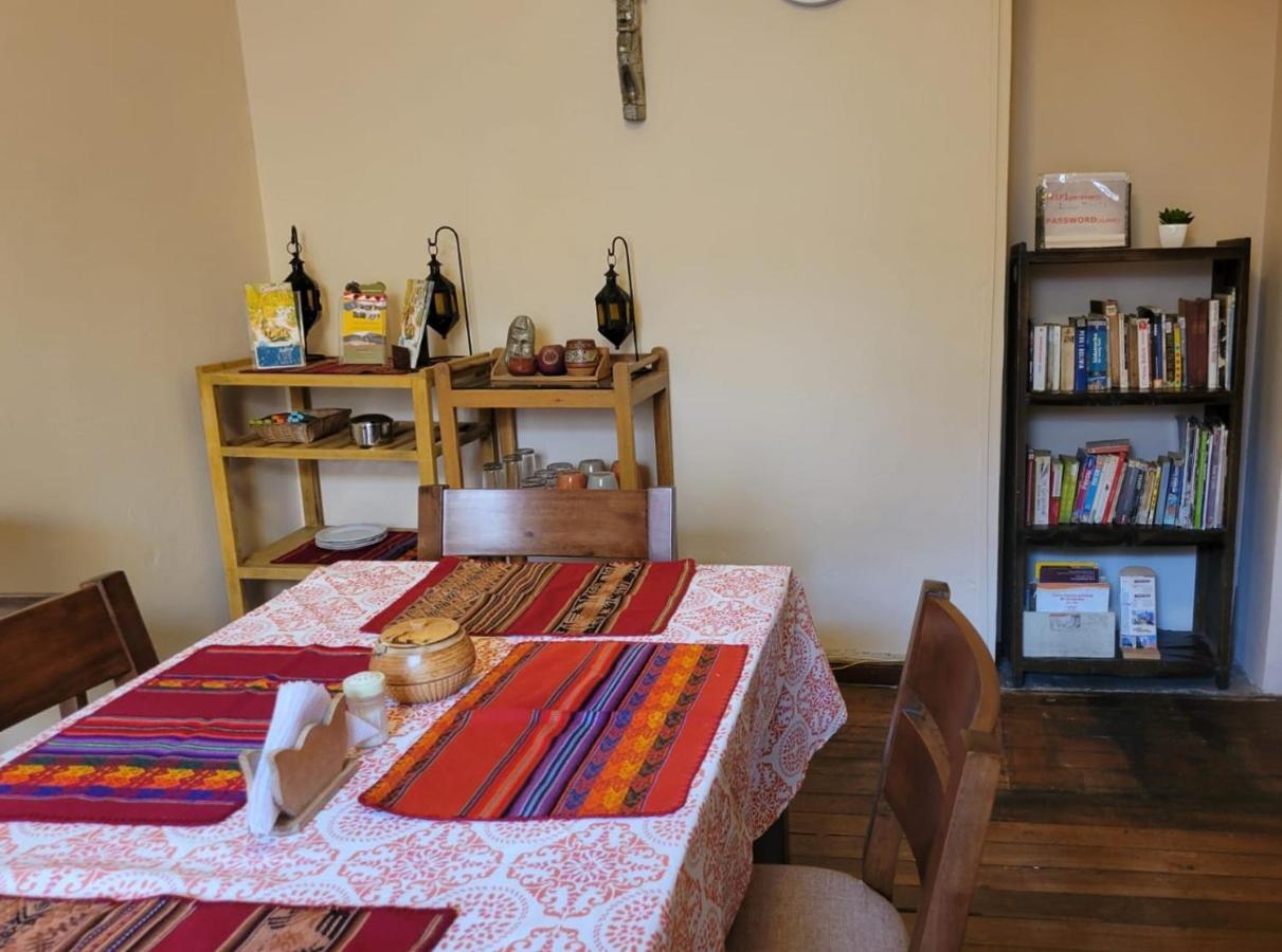 Inka Roots Hostel アレキパ エクステリア 写真